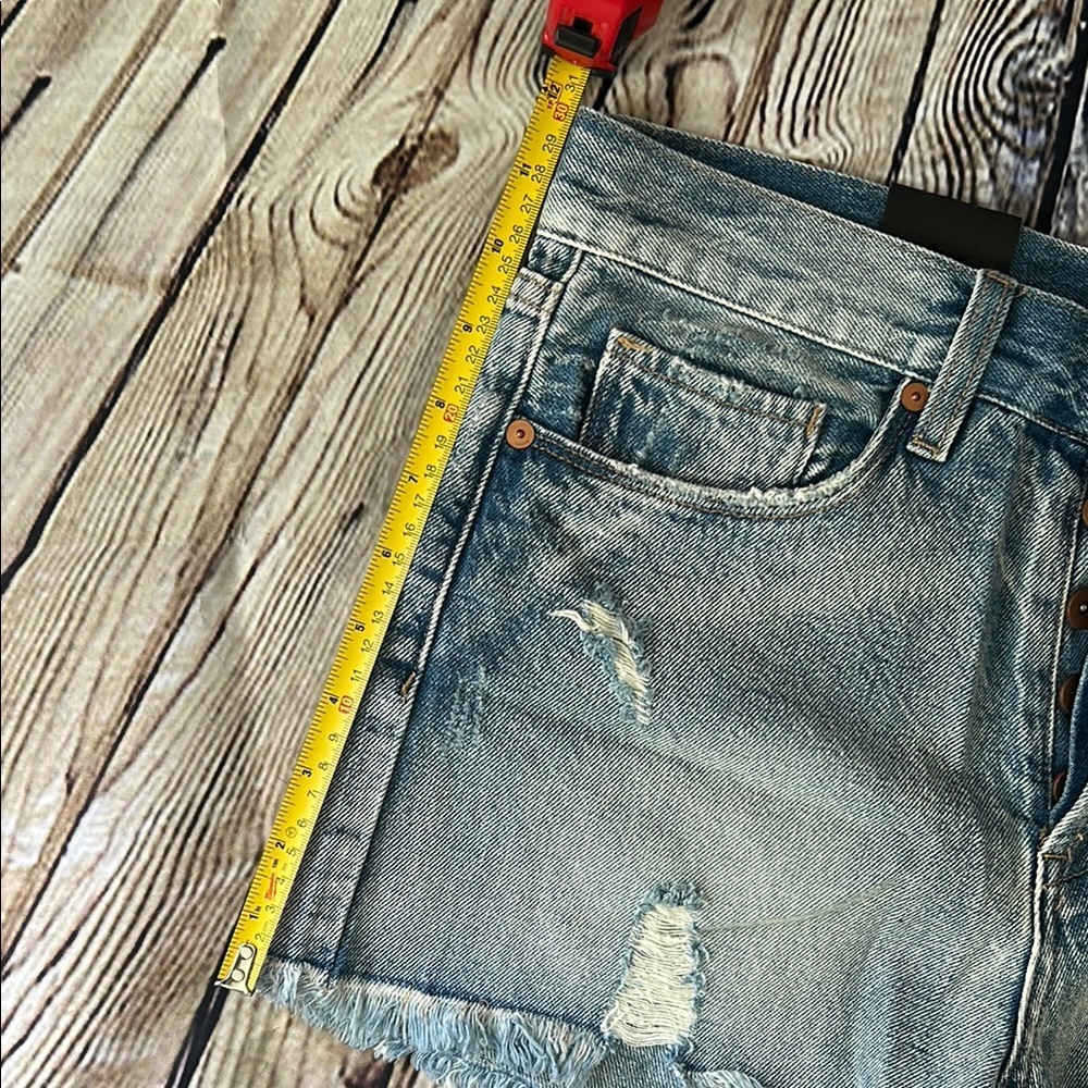 BlankNYC Distressed Denim Jean Shorts - Picture 6 of 7